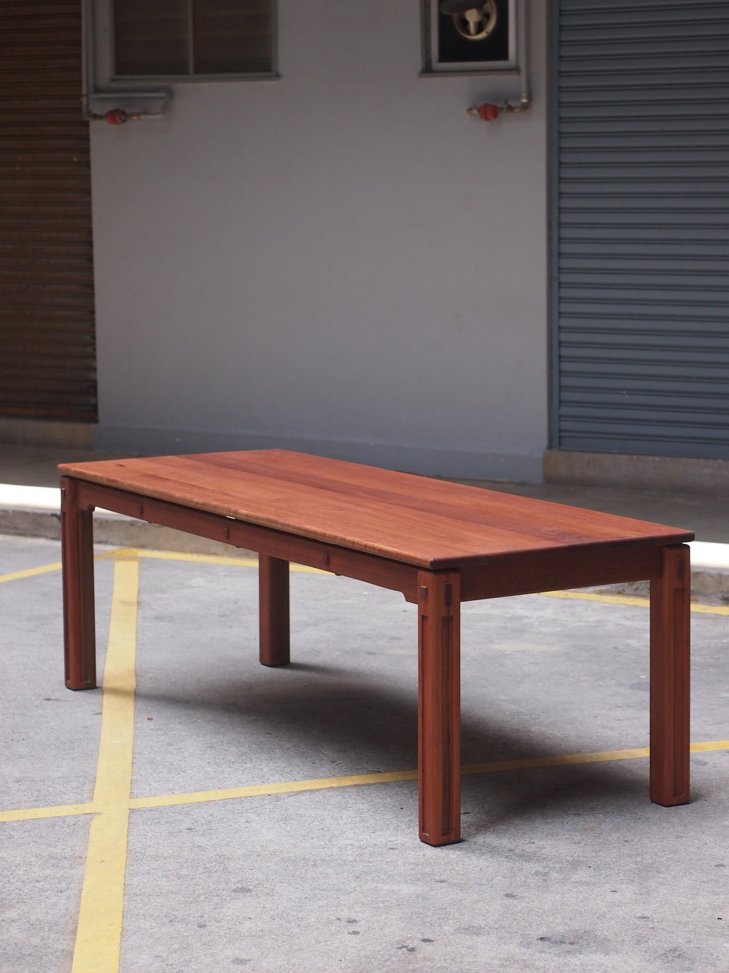 Real wood designer dining table for new homeowners and apartments in KL, Malaysia. Custom size and colour available. Shipping to Singapore available.