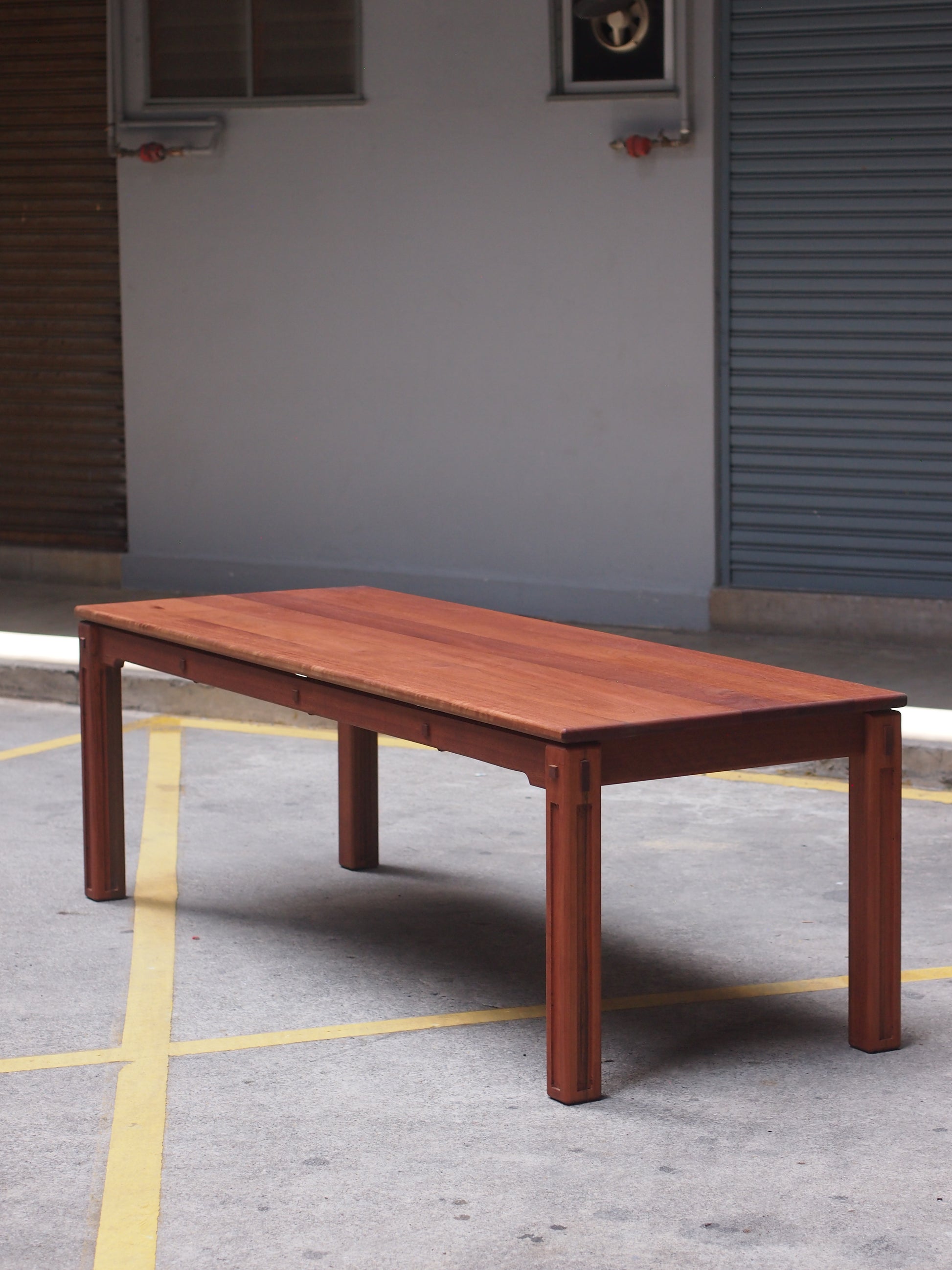 Real wood designer dining table for new homeowners and apartments in KL, Malaysia. Custom size and colour available. Shipping to Singapore available.